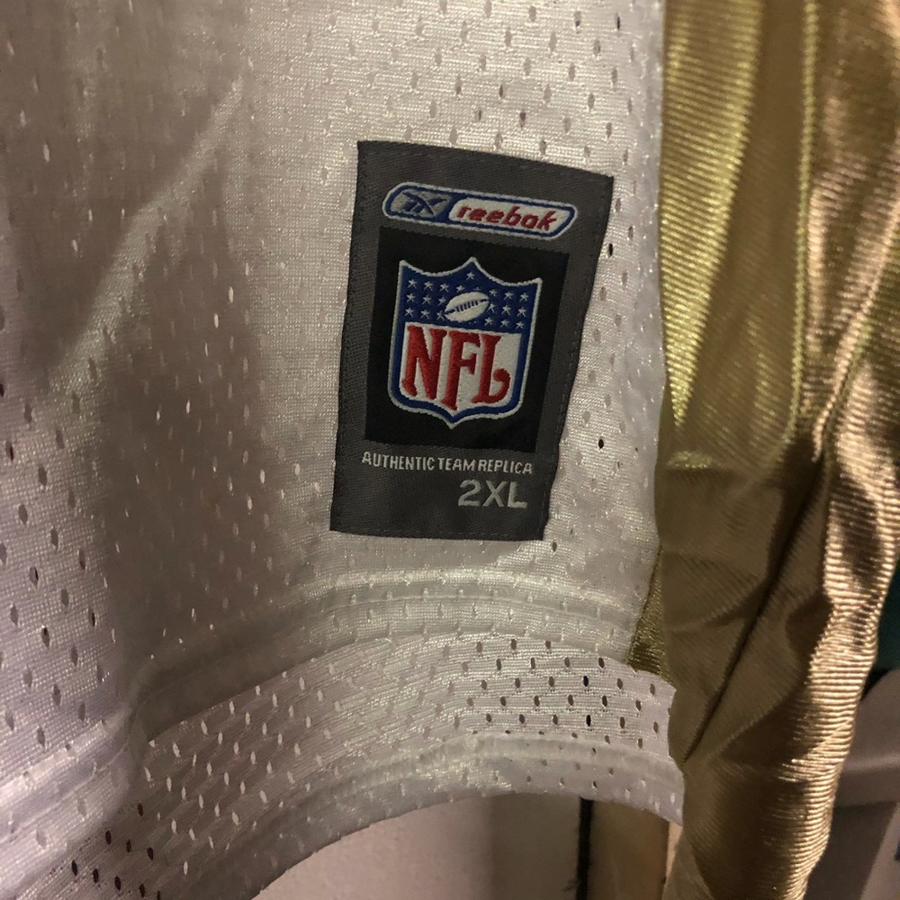 NFL Rams jersey - Picture 2 of 4